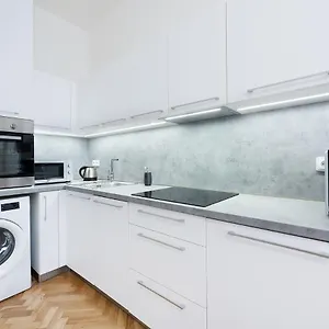 Roof Апартаменты