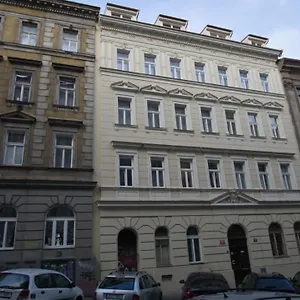  Appartement Continents Nearby Main Train And Bus Station